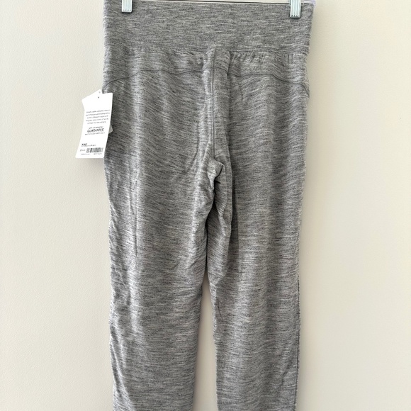 NWT Athleta Restore Jogger - Heather Gray Petite XS - Picture 5 of 11